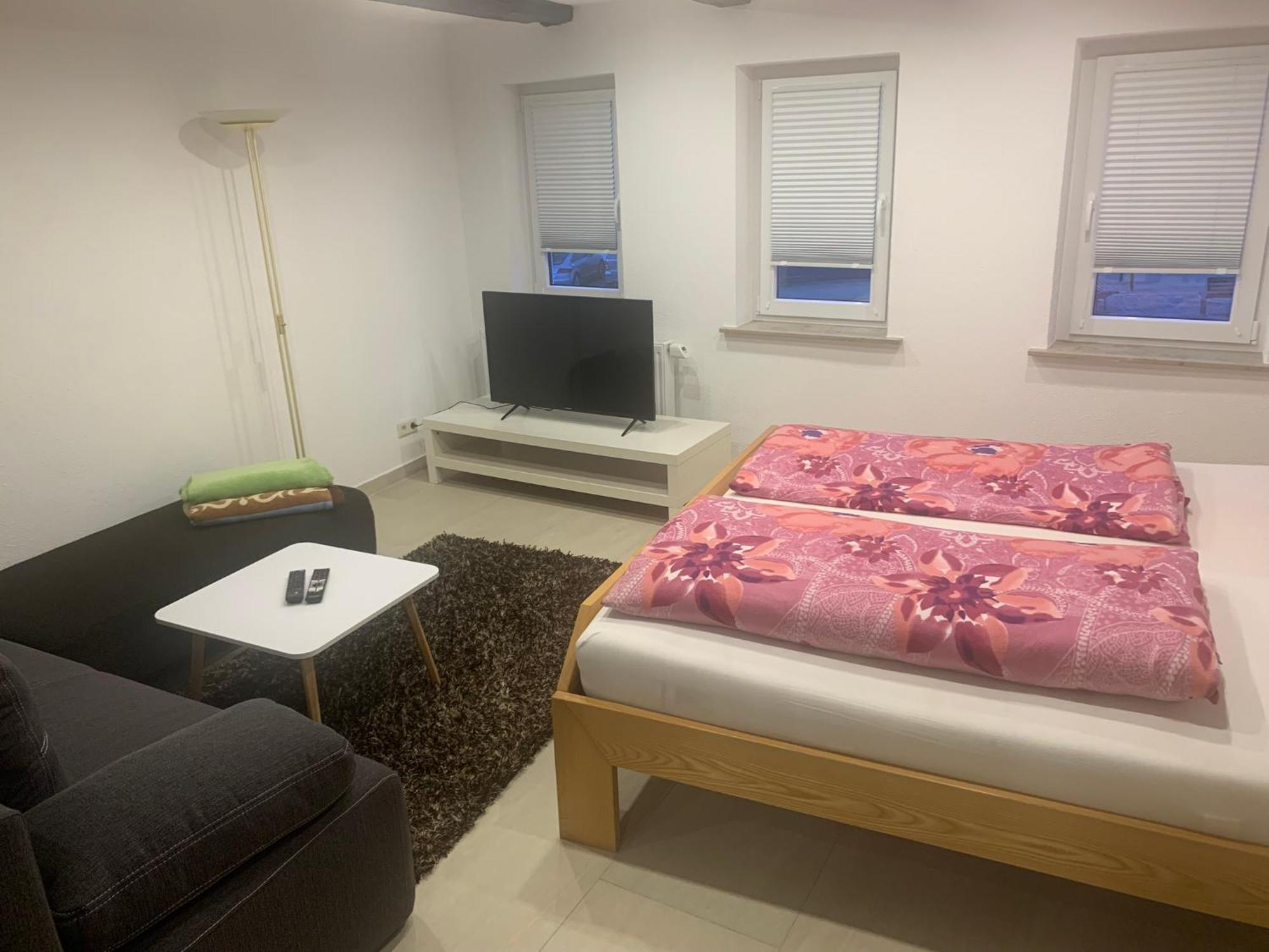 Apartment Boardinghouse Schnaitheim - *